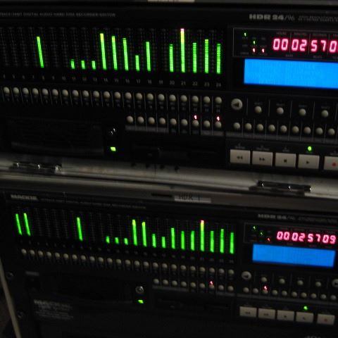 Mackie HDR 24 track recorder, Recording studio, live band recording, protools cubase reaper