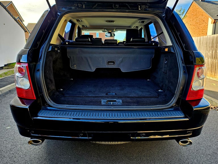 Land Rover Range Rover Sport HSE 2.7 TDV6!
