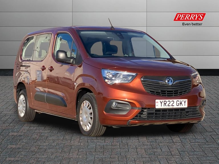 2022 Vauxhall Combo Life 1.2 Turbo Edition XL 5dr [7 seat] Estate PETROL Manual