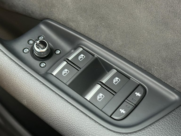 2020 Audi SQ7 4.0 TDI V8 SUV 5dr Diesel Tiptronic quattro Euro 6 (s/s) (435 ps) ESTATE Diesel Aut...