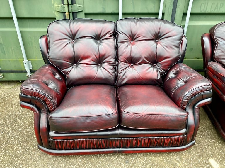 Chesterfield sofa set Oxblood 