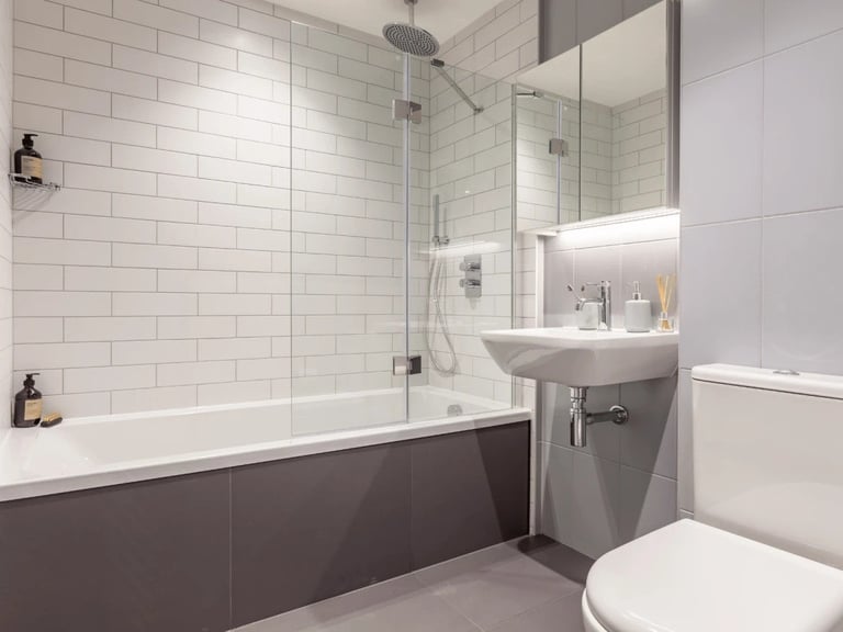 1-Bed Apartment , 30th Floor , East Croydon