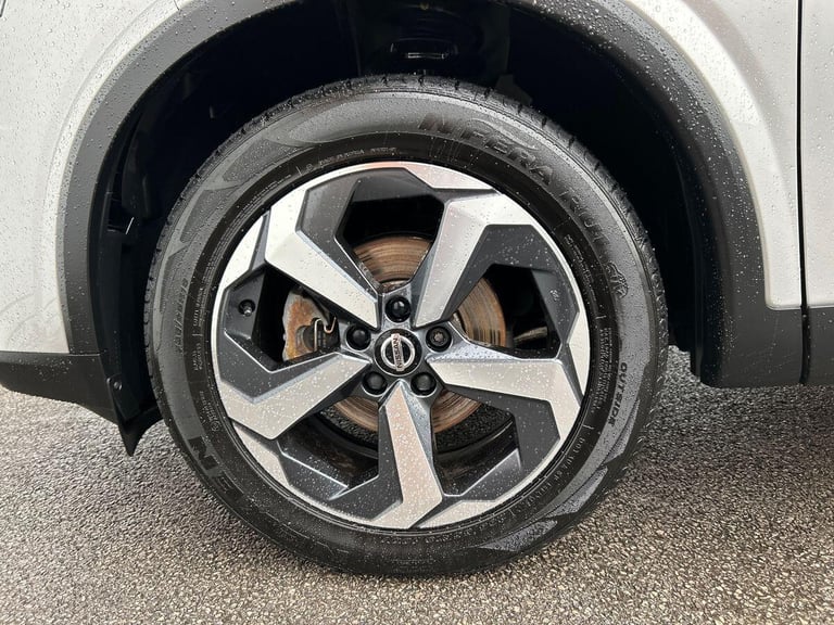 2022 Nissan Qashqai 1.3 DIG-T MHEV N-Connecta SUV 5dr Petrol Hybrid Manual Euro 6 (s/s) (140 ps S...
