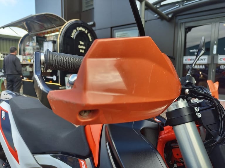 KTM 890 ADVENTURE R 2021 - LOADED WITH POWERPARTS - FSH - 10000 MILES - EXHAUST 