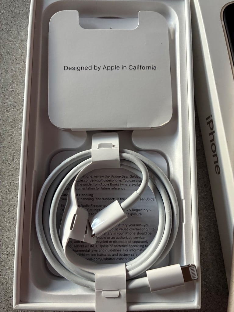 iPhone SE 2022 128gb