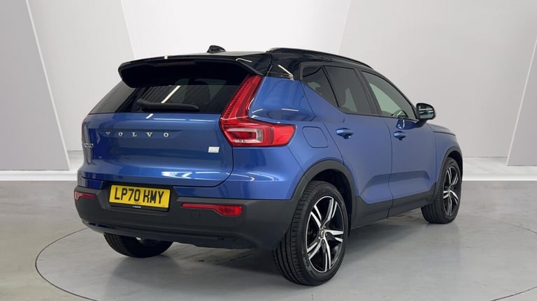 2021 Volvo XC40 Recharge R-Design, T5 plug-in hybrid (Power Tailgate, Sensus Navigation) Estate P...