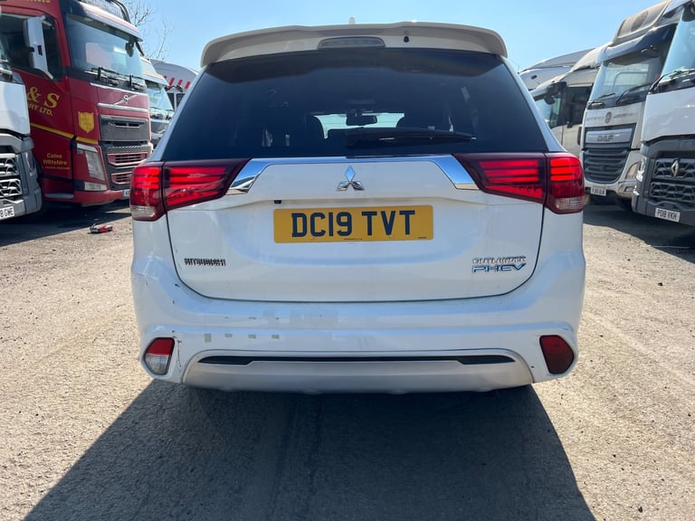 2019 MITSUBISHI OUTLANDER 4H PHEV 2.3 HYBRID ELECTRIC AUTO SUV DAMAGED SALVAGE 