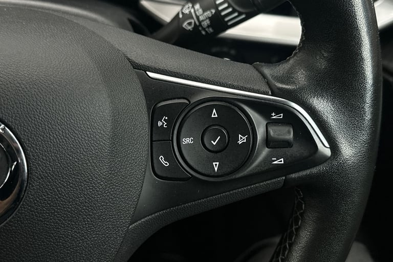  Vauxhall Mokka Electric 50kwh Ultimate Suv 5dr Electric Auto 136 Ps Electric