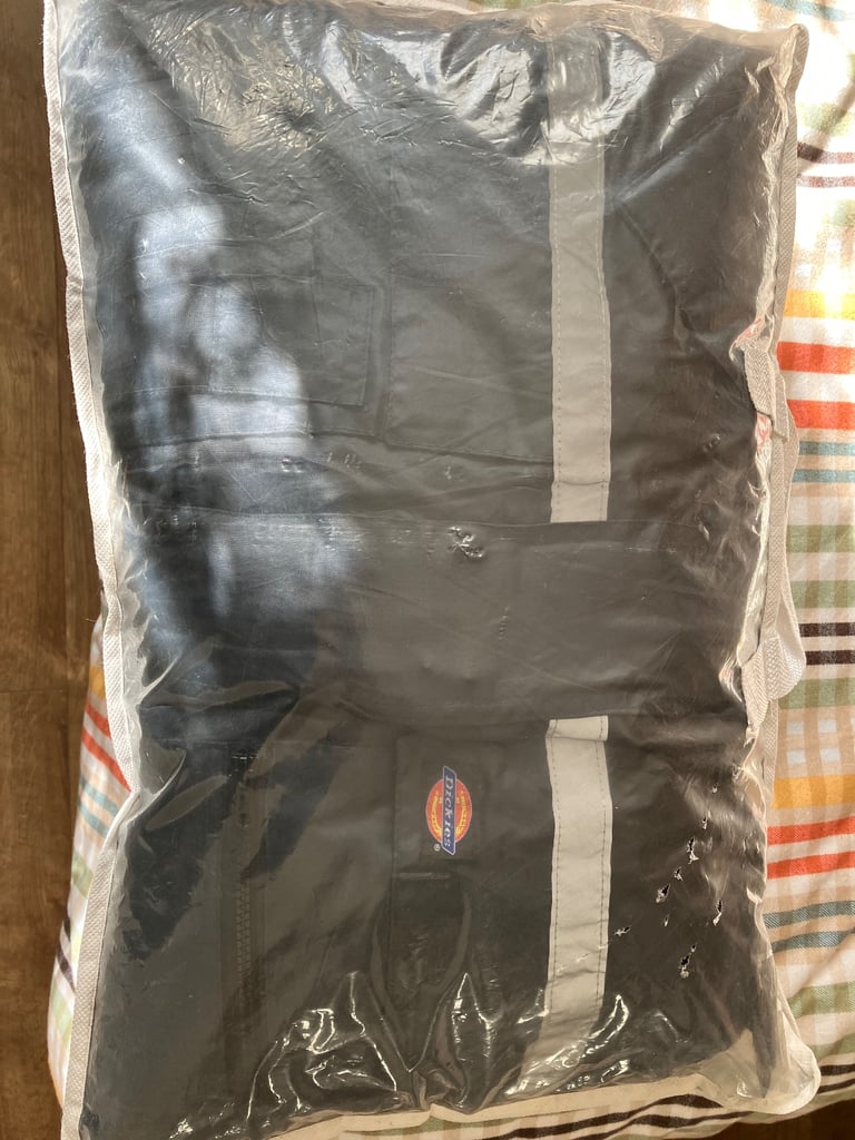 DICKIES OVERALL SIZE (M) BRAND NEW ** STILL AVAILABLE **