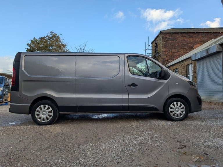2018 Vauxhall Vivaro 1.6 CDTi 2900 Sportive L2 H1 Euro 6 5dr PANEL VAN Diesel Manual