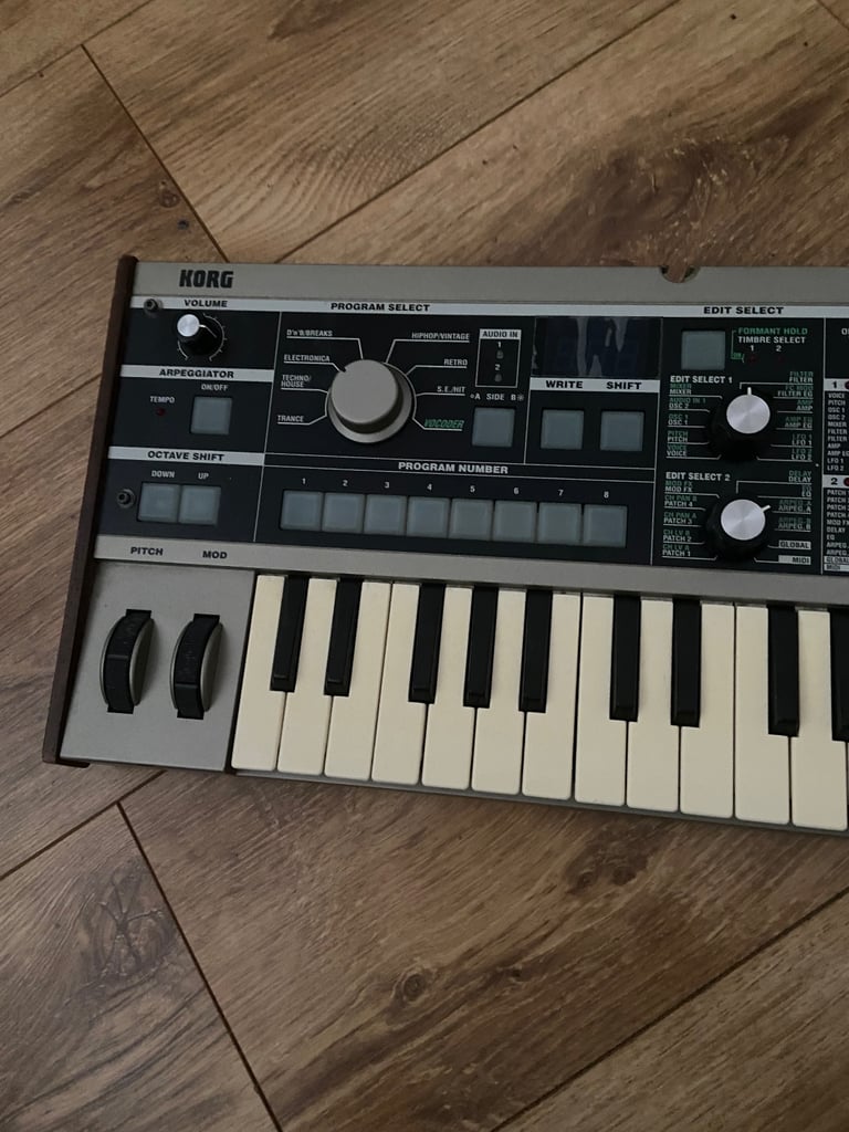 image for MicroKorg Synthesiser 