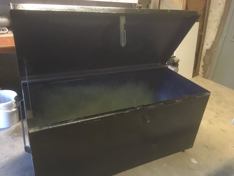 image for Steel tool chest