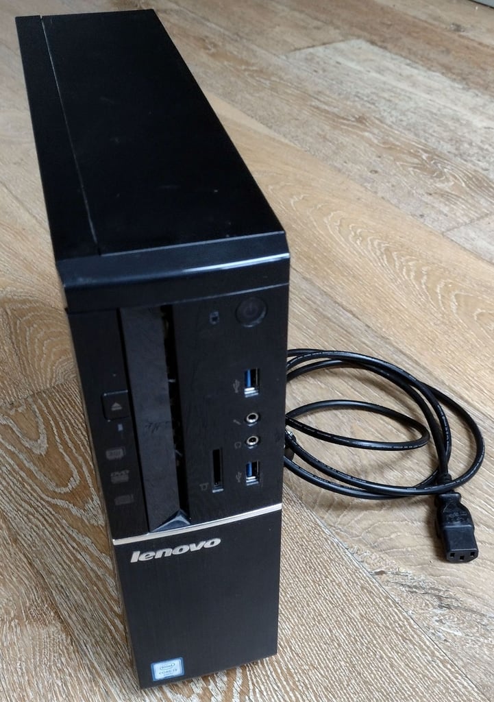 Windowsデスクトップ lenovo 510S-08ISH i3-6100 12GB 1TB Win10