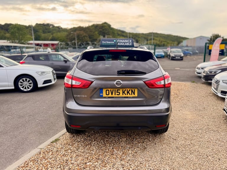 2015 Nissan Qashqai 1.6 dCi Tekna 5dr 4WD HATCHBACK Diesel Manual