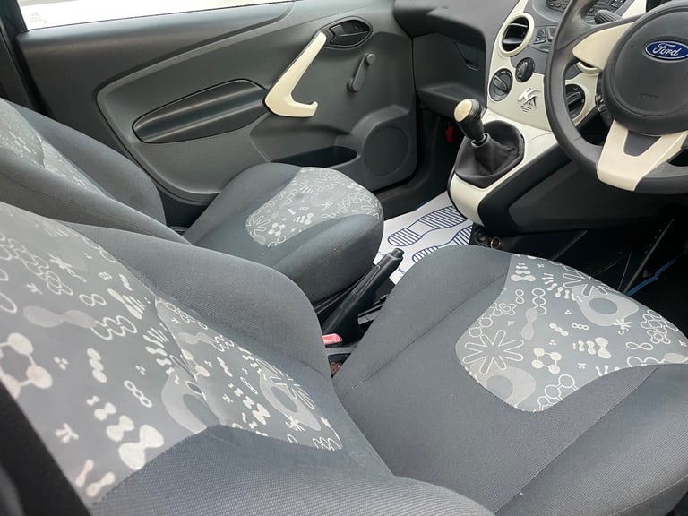 FORD KA 1.2 STUDIO CONNECT S/S 64 REG BLACK 3 DOOR MOT APRIL 15TH 2026 TAX £35 LOW INSURANCE 50+MPG