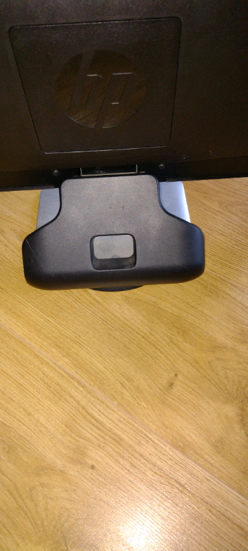 HP 19 inch monitor