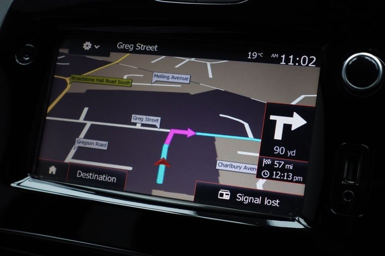 2017 Renault Clio 1.2 16V Dynamique Nav Hatchback 5dr Petrol Manual Euro 6 (75 ps) Hatchback Petr...