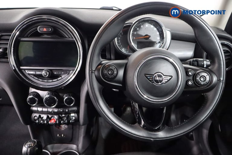 2018 MINI Hatch 1.5 Cooper II 5dr [Chili-Nav-Plus Pack] Hatchback Petrol Manual