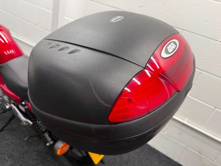 YAMAHA YBR125 - ONLY 7694 MILES! - LONG MOT - LEARNER BIKE 