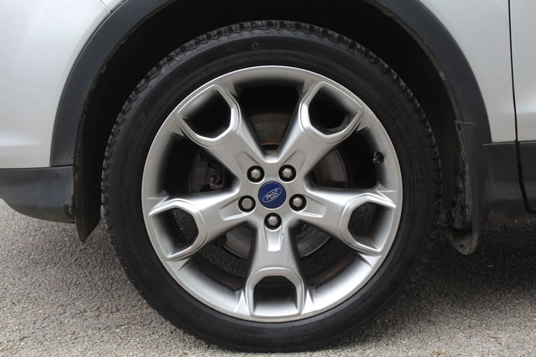 2014 Ford Kuga 2.0 Kuga Titanium 4x4 TDCI 4WD 5dr SUV Diesel Manual