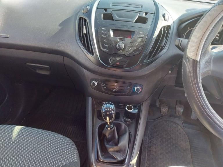 Ford, TRANSIT COURIER, Panel Van, 2019, Manual, 1498 (cc)