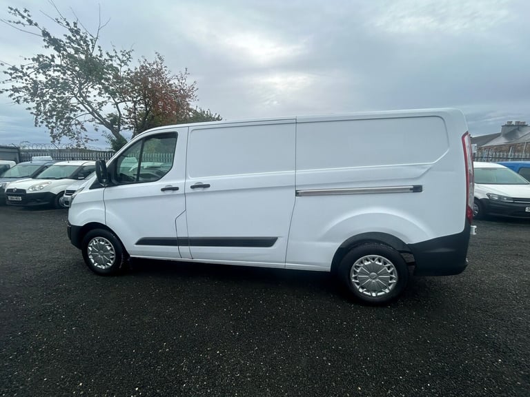 2015 Ford Transit Custom 2.2 TDCi 125ps Low Roof Van TIMING CHAIN PANEL VAN Diesel Manual