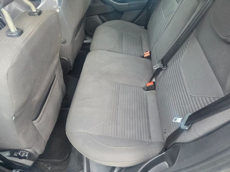 2016 Ford Focus 1.0 EcoBoost 125 Titanium 5dr Auto HATCHBACK PETROL Automatic