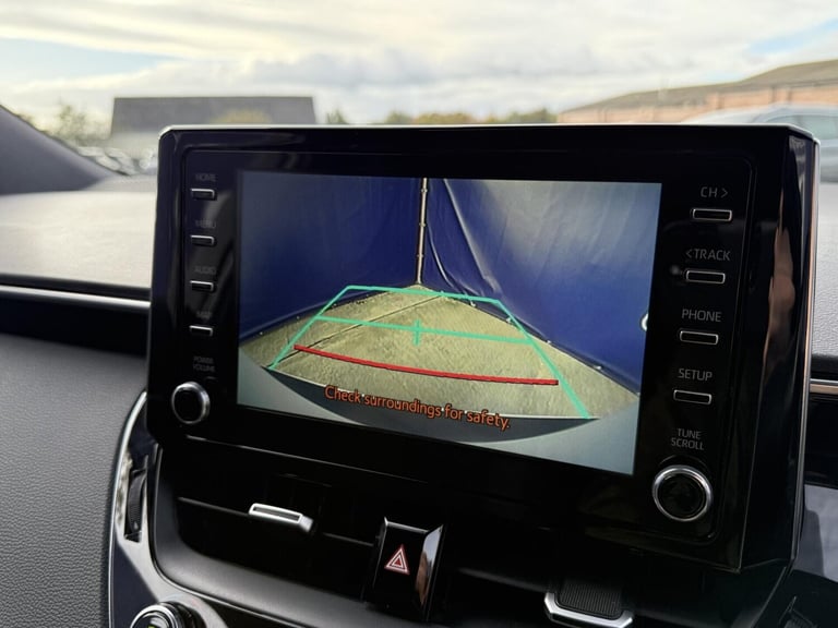2019 Toyota Corolla 2.0 VVT-h Design Hatchback 5dr Petrol Hybrid CVT Euro 6 (s/s) (184 ps) Hatchb...