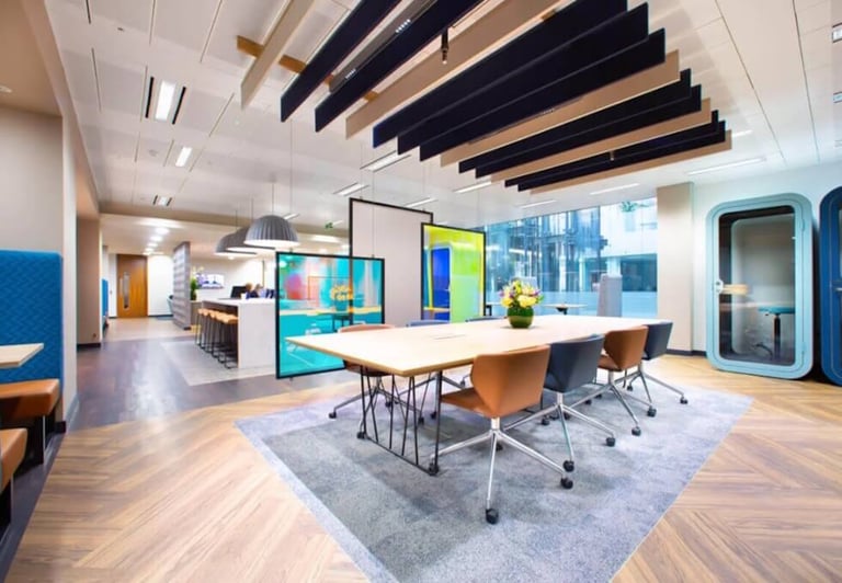*Cannon Street* Private Serviced Offices: Units from 3 to 50 desks for rent EC4