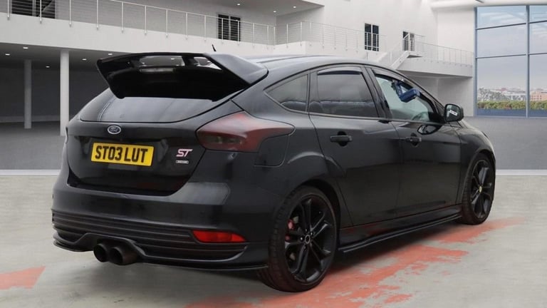 2018 Ford Focus 2.0T EcoBoost ST-3 Navigation 5dr HATCHBACK PETROL Manual