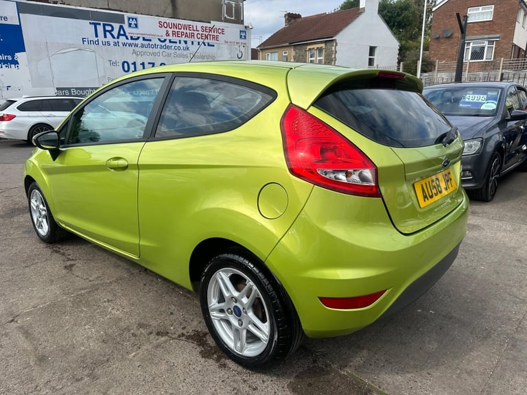 2010 Ford Fiesta 1.4 Edge 5dr Auto HATCHBACK Petrol Manual