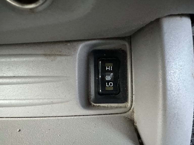 2007 Mitsubishi L200 Double Cab DI-D Elegance 4WD Auto 134Bhp PICK UP DIESEL Automatic