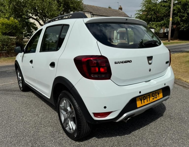 2017 DACIA SANDERO STEPWAY 1.5 DCi LAUREATE RUNS/DRIVES GREAT LOVELY EXAMPLE! 