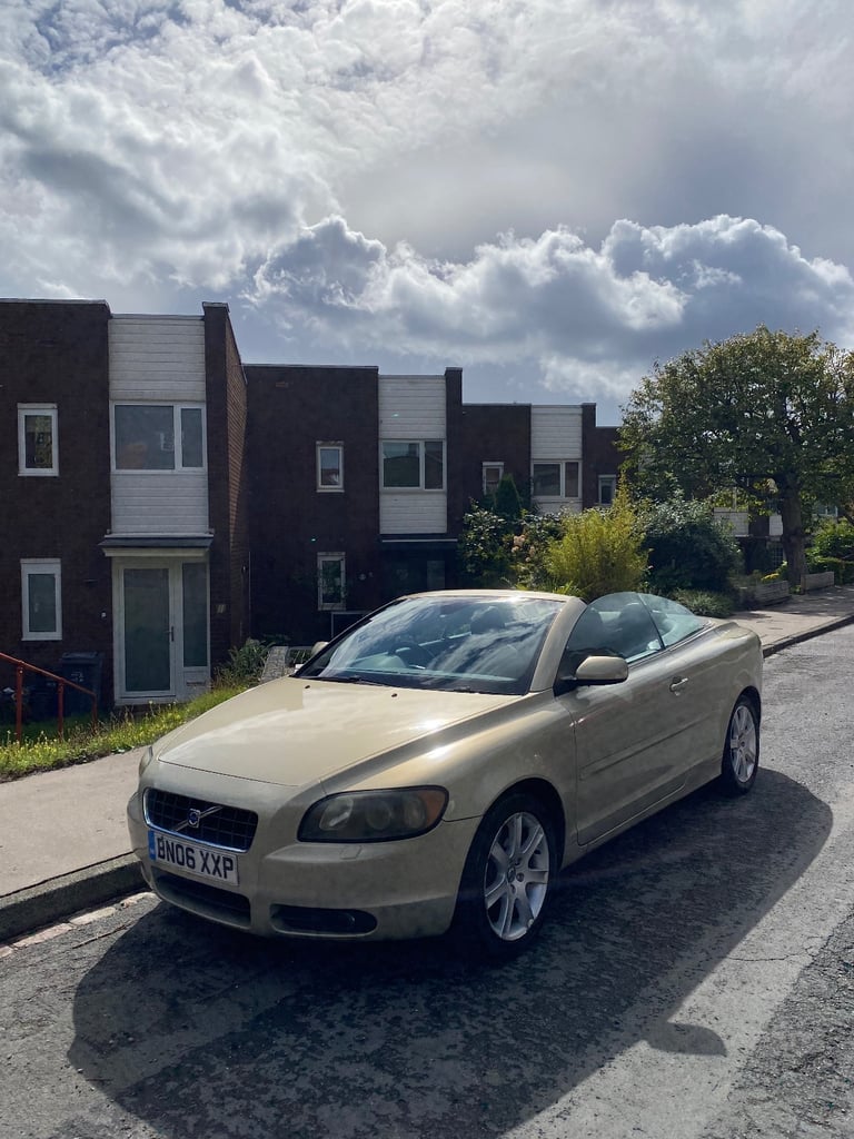 Volvo, C70, Convertible, 2006, Manual, 2435 (cc), 2 doors