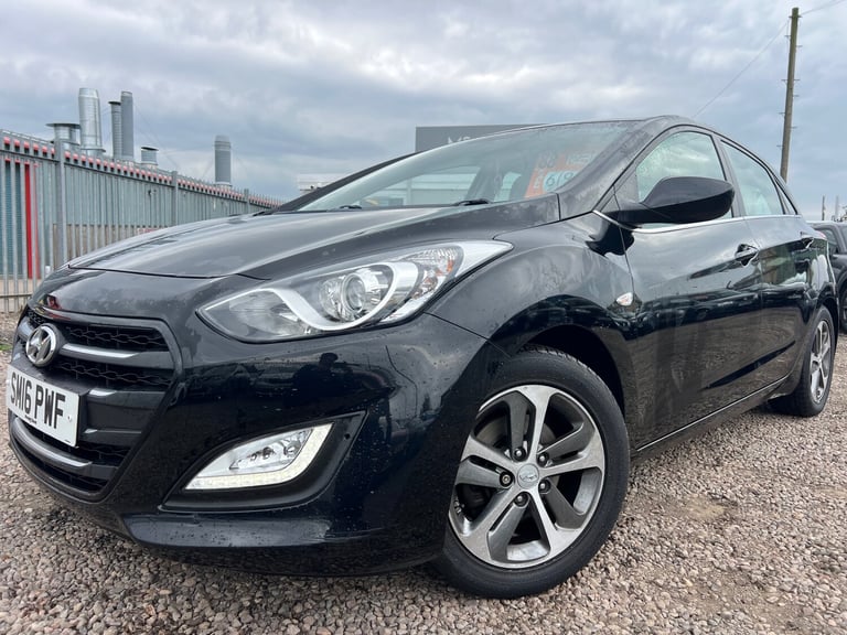 image for 2016 Hyundai i30 1.4 Blue Drive SE 5dr HATCHBACK Petrol Manual
