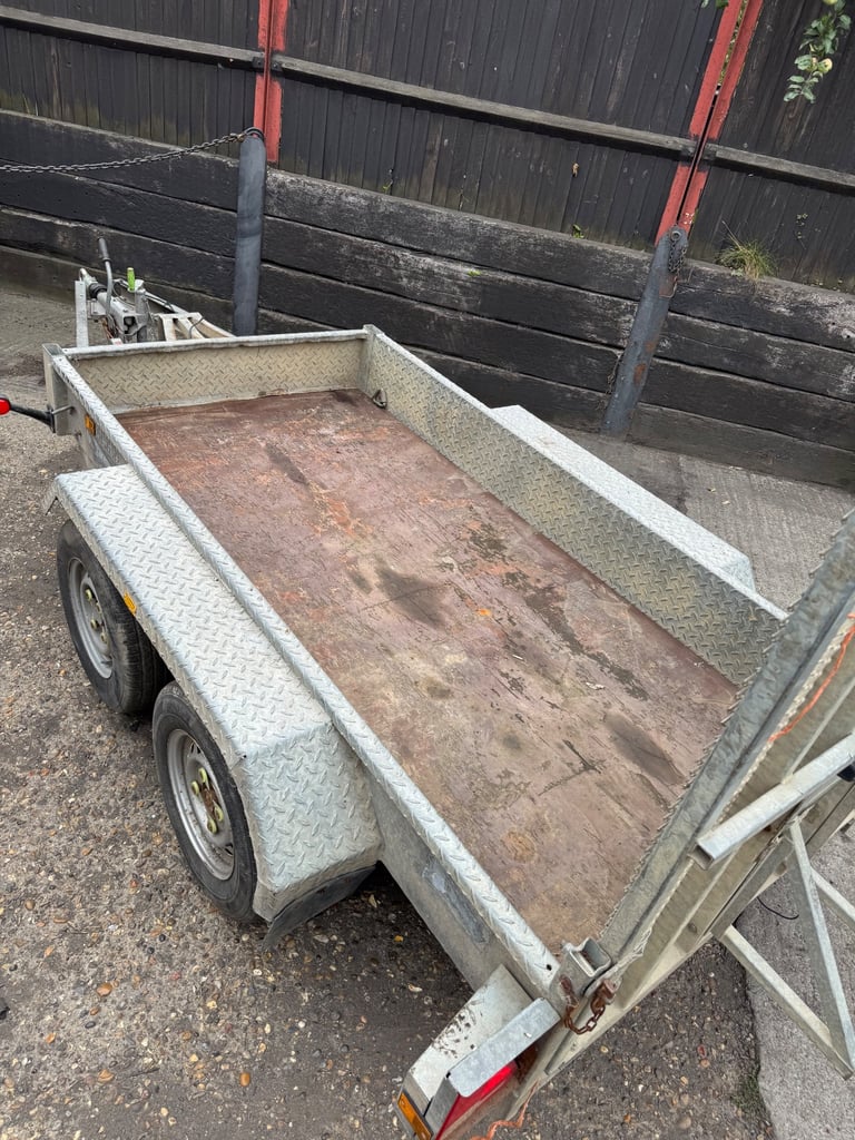 Indespention plant trailer 