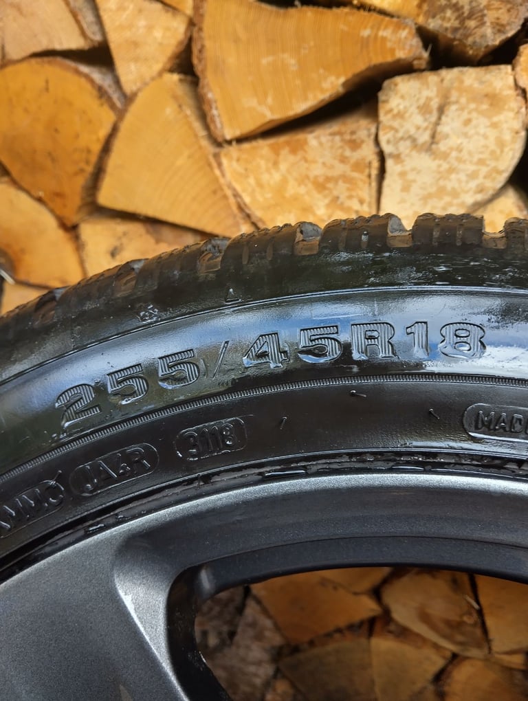 18' Calibre Gunmetal Grey Alloys with Dunlop Winter Sports 255/45r18 winter tyres 