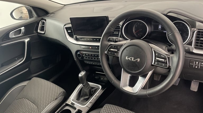 2022 Kia XCeed 1.5 T-GDi ISG 3 HATCHBACK Petrol Manual