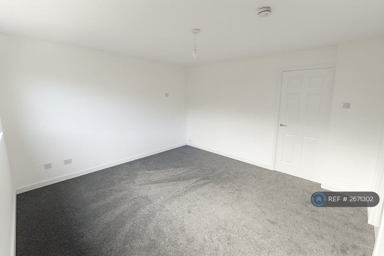 2 bedroom flat in Seaton Walk, Aberdeen, AB24 (2 bed) (#2671302)