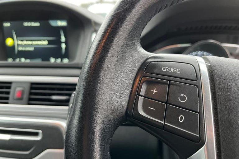 2015 Volvo V70 D4 [181] SE Lux 5dr Geartronic SEMI-AUTO Estate Diesel Semi Automatic
