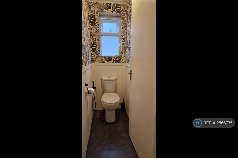 2 bedroom house in Elmore Road, Enfield, EN3 (2 bed) (#2666735)