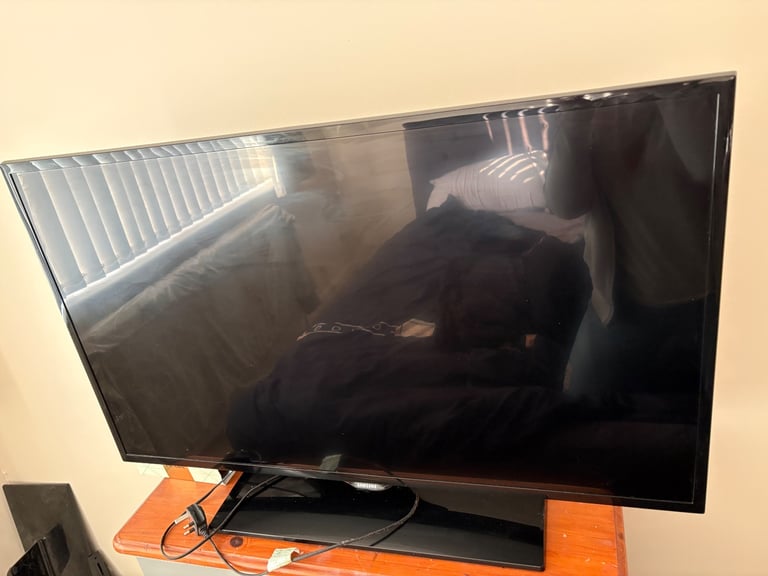 image for Samsung 43inch television 