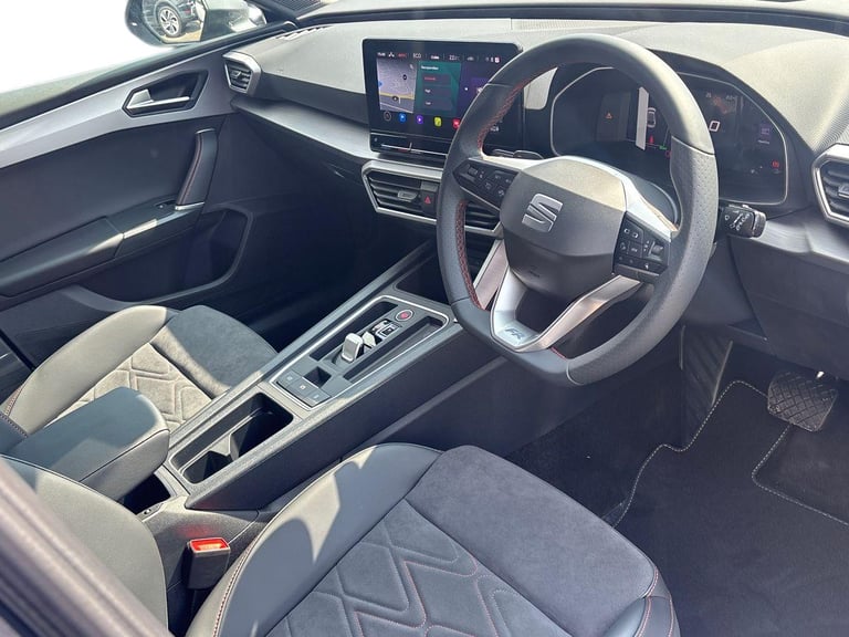  SEAT Leon e Hybrid 1.4 Ehybrid 13kwh Fr Sport Hatchback 5dr Petrol Plug In