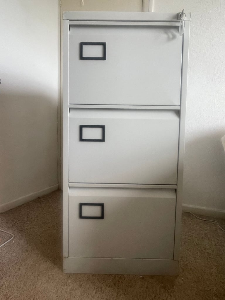 image for Metal Filing Cabinet