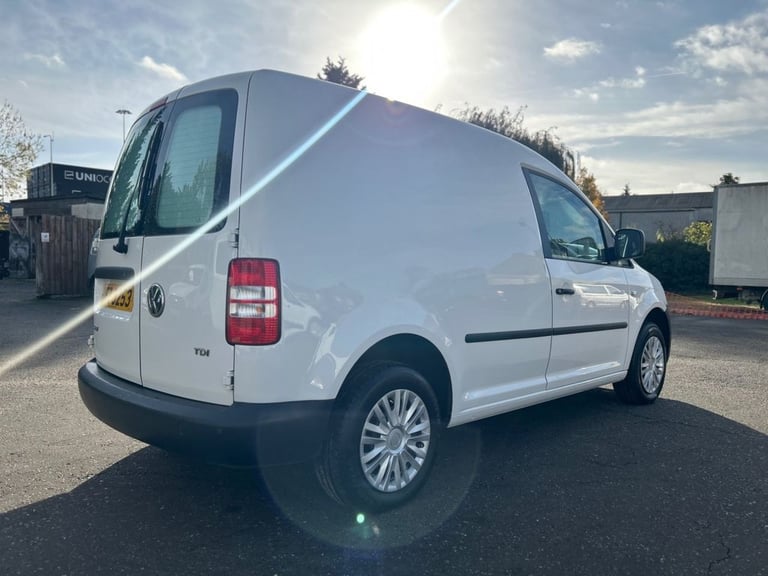 2015 Volkswagen Caddy 1.6TDI C20 STARTLINE P/V 5dr L1H1 LOW MILEAGE, 4 SERVICES PANEL VAN Diesel ...