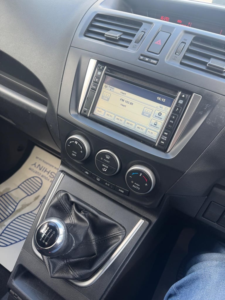 MAZDA MAZDA5 1.6 d Sport 2012