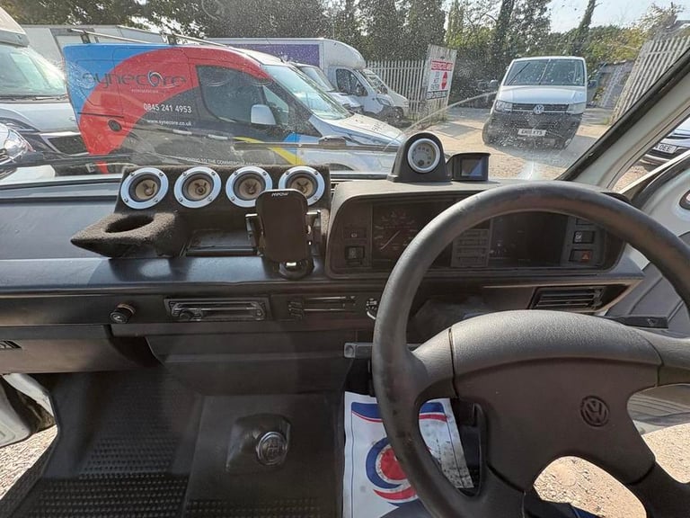1990 Volkswagen TRANSPORTER TD 5 DIESEL Transporter TD 5 Diesel NA DIESEL Manual