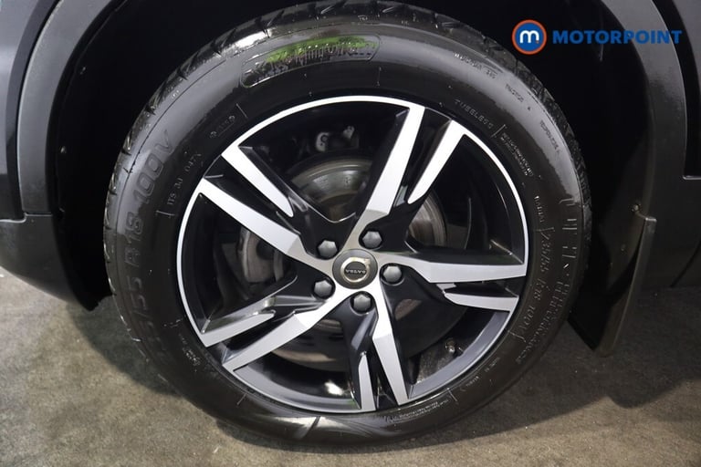 2021 Volvo XC40 1.5 T3 [163] R DESIGN 5dr SUV Petrol Manual