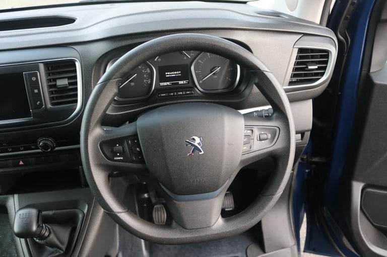 2019 Peugeot Traveller Business Long (9 Seat) Manual MPV Diesel Manual