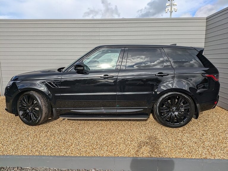 2020 Land Rover Range Rover Sport 3.0 D300 HSE Dynamic Black 5dr Auto ESTATE DIESEL Automatic